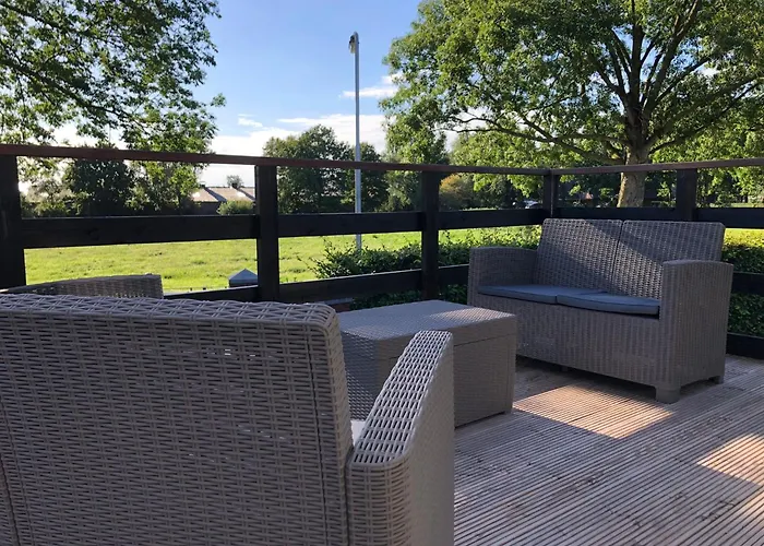 Hei-d-away アパート *