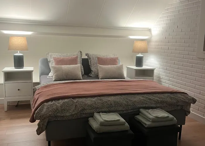 Hei-d-away オッテルロ